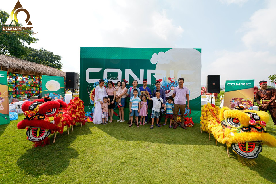 Tổ chức team building